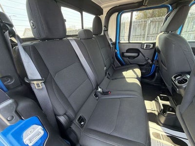 2021 Jeep Gladiator Willys