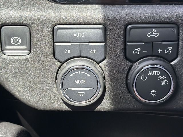 2025 Chevrolet Silverado 1500 LT LT1