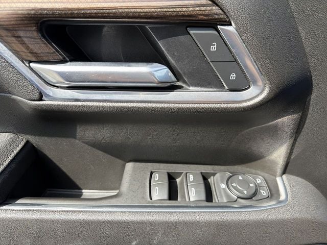 2025 Chevrolet Silverado 1500 LT LT1