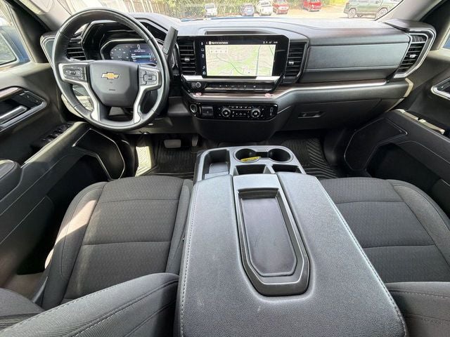 2025 Chevrolet Silverado 1500 LT LT1