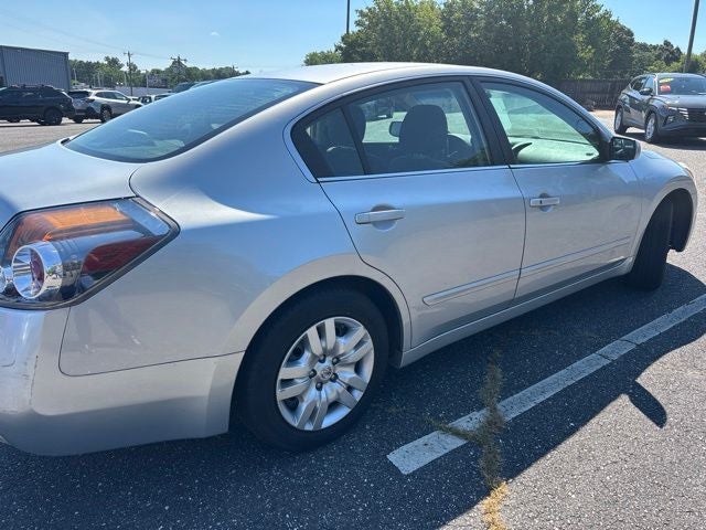 2010 Nissan Altima 2.5 S