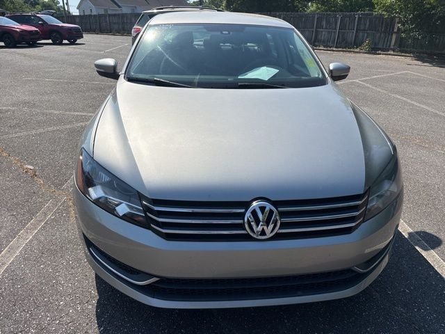 2014 Volkswagen Passat 1.8T S