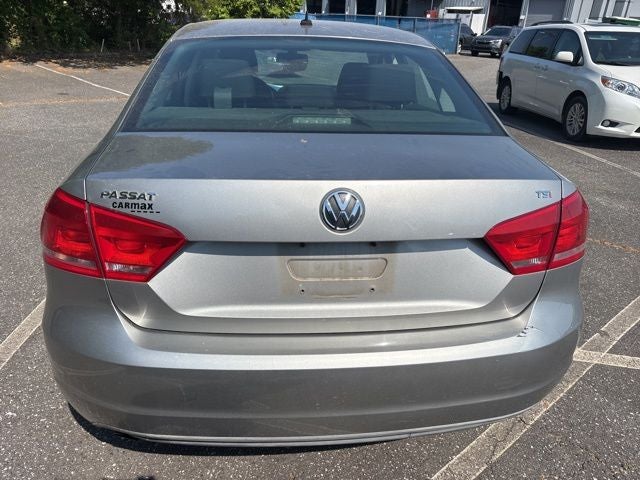 2014 Volkswagen Passat 1.8T S