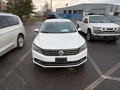 2016 Volkswagen Passat Base