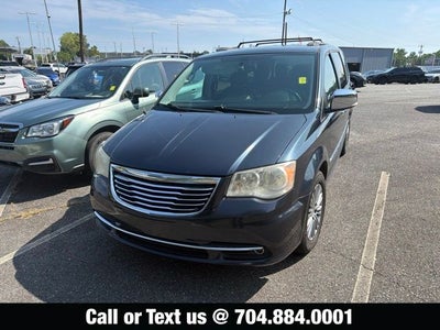 2014 Chrysler Town & Country Touring-L