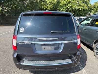 2014 Chrysler Town & Country Touring-L