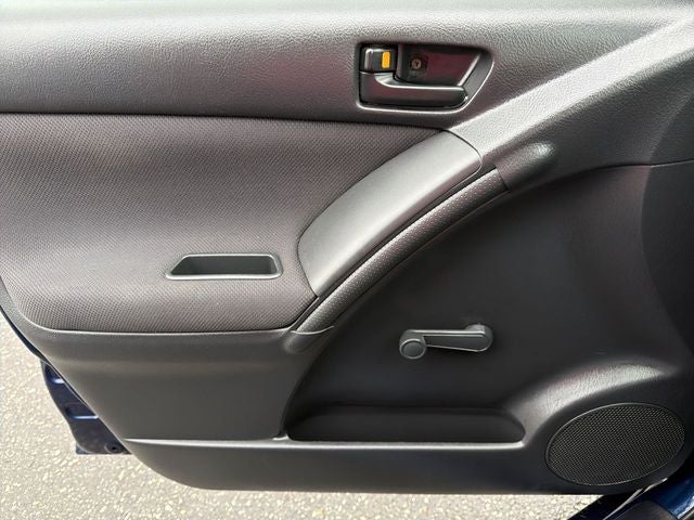 2004 Toyota Matrix Standard