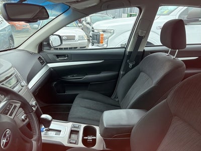 2013 Subaru Legacy 2.5i Premium