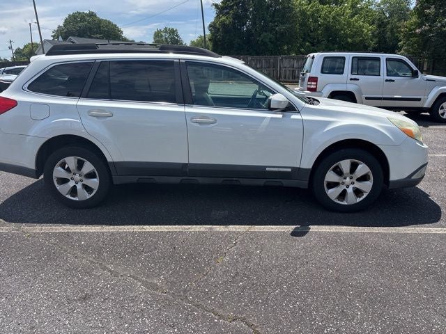 2011 Subaru Outback 2.5i Premium