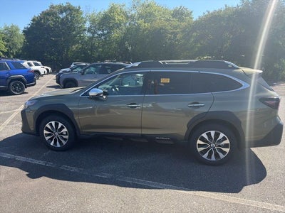 2025 Subaru Outback Touring
