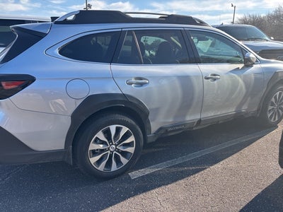 2025 Subaru Outback Touring XT