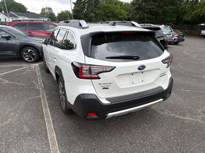 2025 Subaru Outback Touring XT