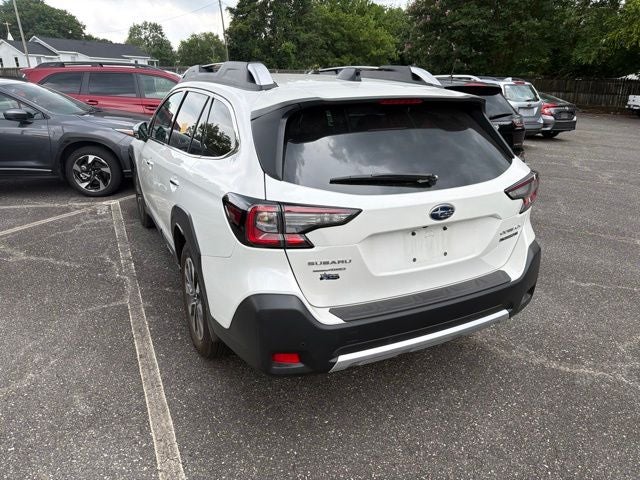 2025 Subaru Outback Touring XT