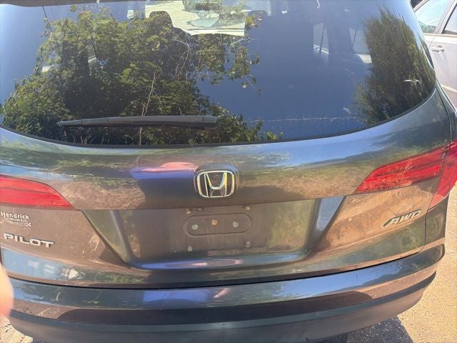 2016 Honda Pilot EX-L w/Rear Entertainment System