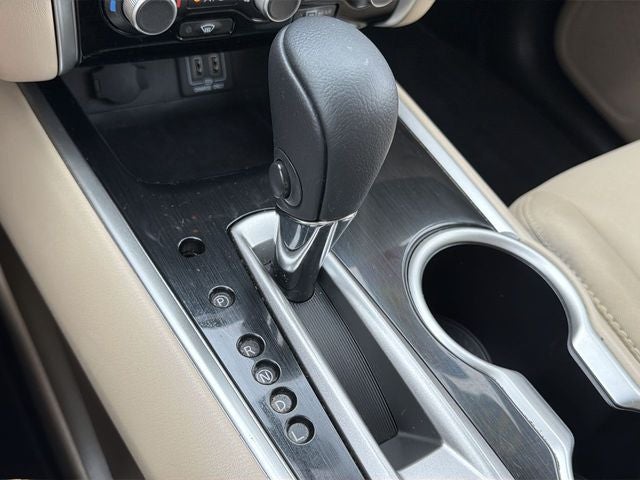 2018 Nissan Pathfinder SV