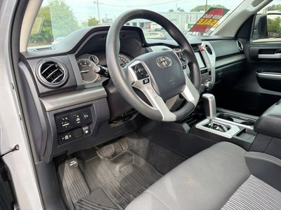 2017 Toyota Tundra SR5