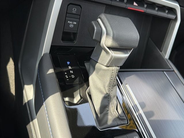 2023 Toyota Tundra Hybrid Platinum