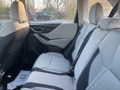 2024 Subaru Forester Base