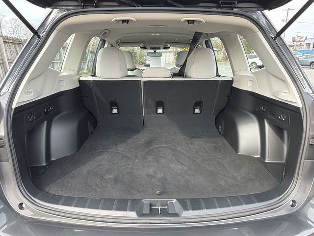 2024 Subaru Forester Base