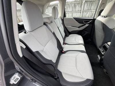 2024 Subaru Forester Base