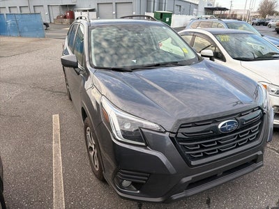 2023 Subaru Forester Premium