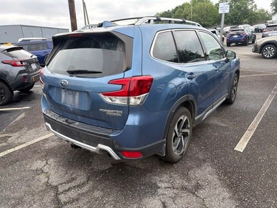 2023 Subaru Forester Touring