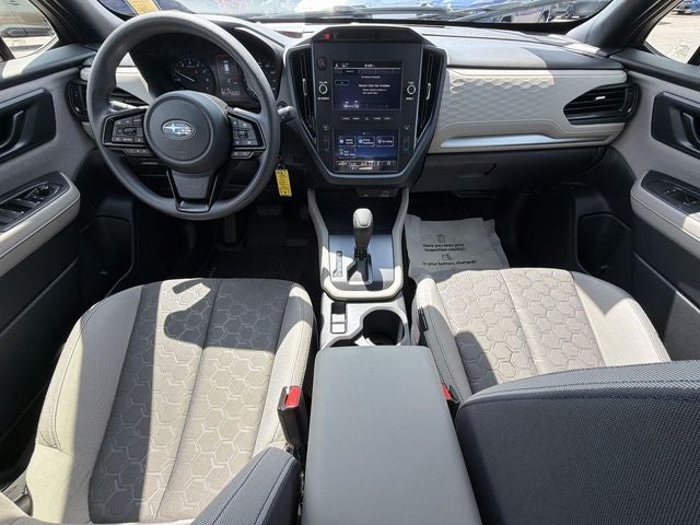 2025 Subaru Forester Base