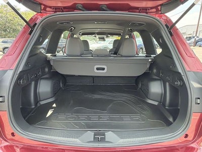 2025 Subaru Forester Base