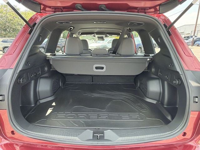 2025 Subaru Forester Base