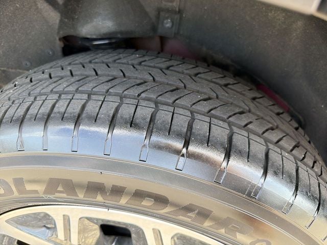 2025 Subaru Forester Base