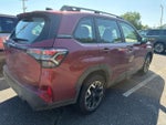2025 Subaru Forester Base