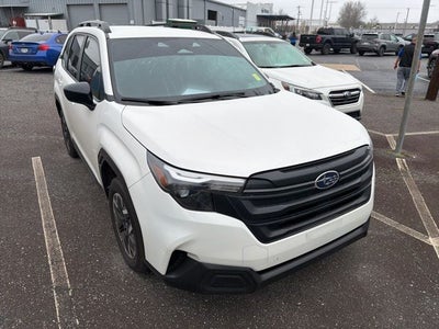 2025 Subaru Forester Base