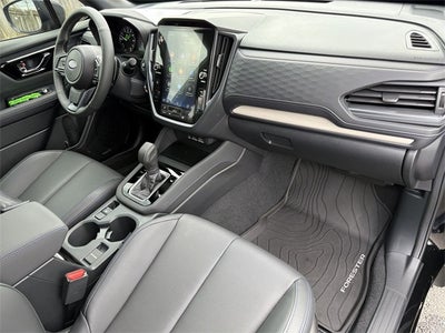 2025 Subaru FORESTER Limited