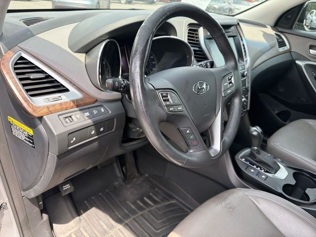 2017 Hyundai Santa Fe SE Ultimate