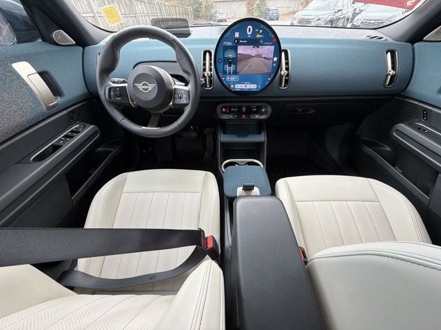 2025 MINI Countryman All4 Signature Plus