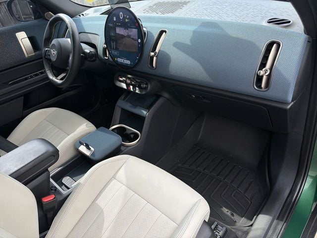 2025 MINI Countryman All4 Signature Plus