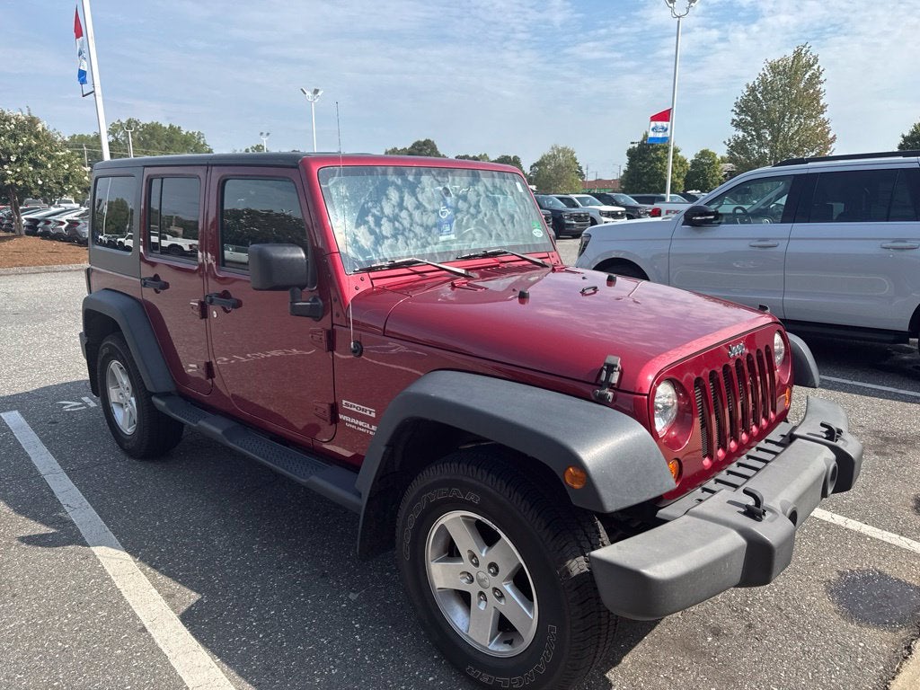 Used 2013 Jeep Wrangler Unlimited Sport with VIN 1C4BJWDGXDL522087 for sale in Gastonia, NC