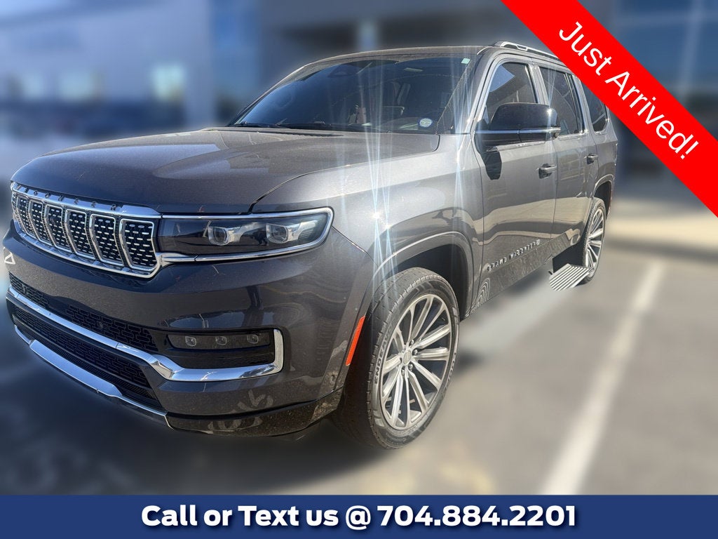 2023 Jeep Grand Wagoneer Base