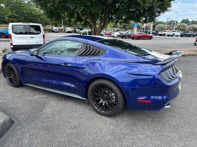 2016 Ford Mustang V6