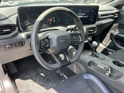 2025 Ford Mustang Dark Horse