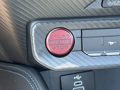 2025 Ford Mustang Dark Horse