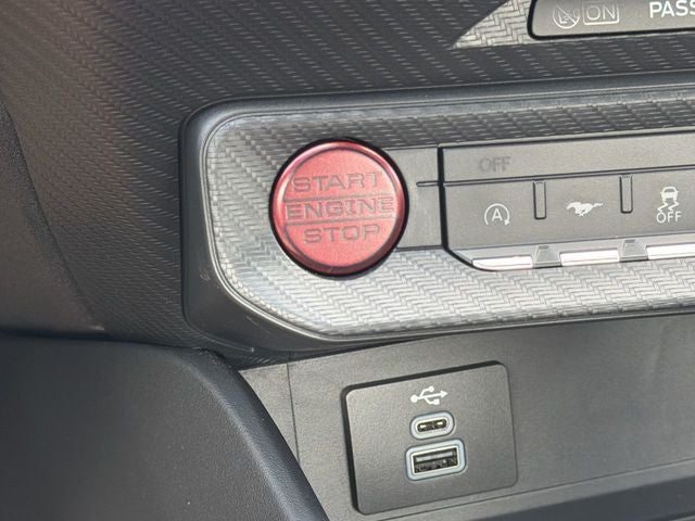 2025 Ford Mustang EcoBoost