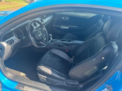 2022 Ford Mustang EcoBoost Premium
