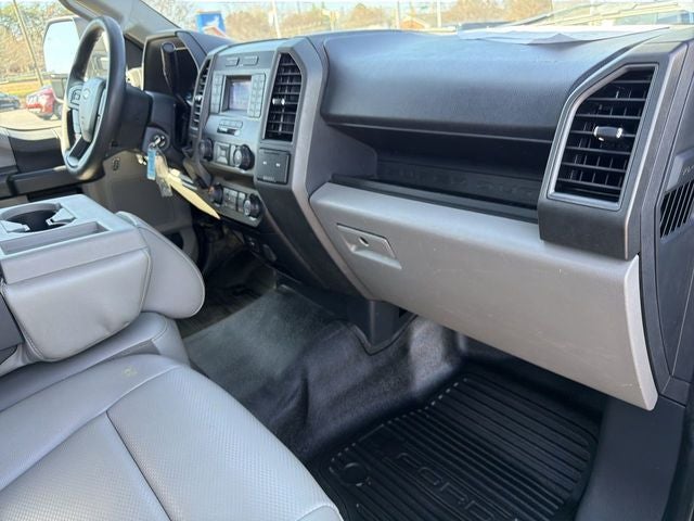 2022 Ford F-350SD XL DRW