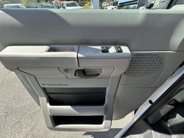 2026 Ford Econoline Cutaway Cutaway Knapheide KUV Low Roof