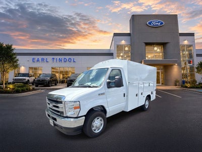 2026 Ford E-350SD Base Cutaway