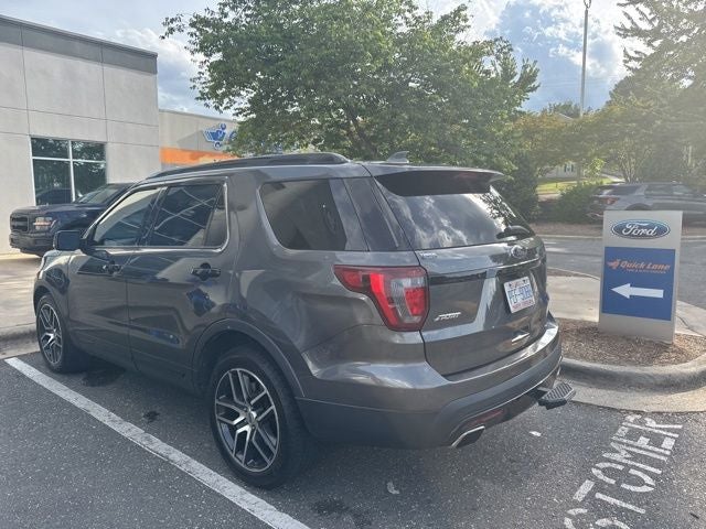 2017 Ford Explorer Sport