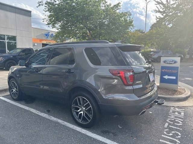 2017 Ford Explorer Sport