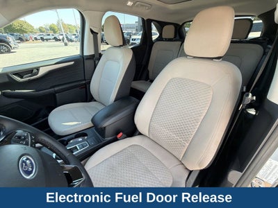 2022 Ford Escape Hybrid SE