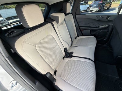 2022 Ford Escape Hybrid SE